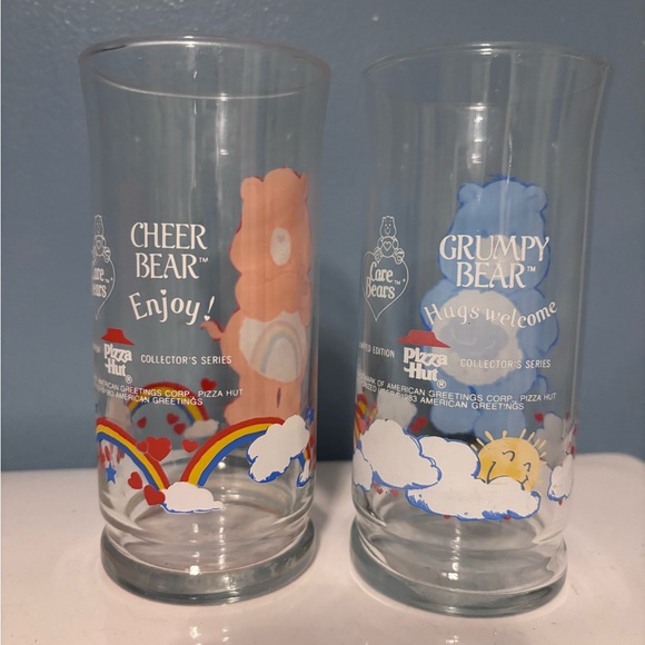 Vintage Pizza Hut 1983 Care Bears Cheer & Grumpy Bear Collector Glasses - Picture 3 of 3